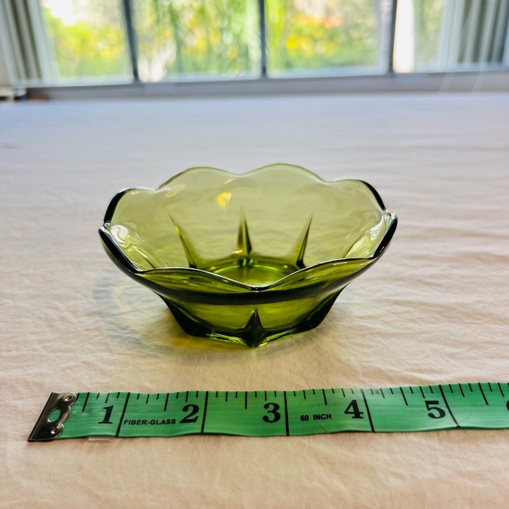 Vintage Green Glass Decorative Bowl